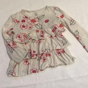 🎀 Carter’s 3T Ruffled Long Sleeve 🎀